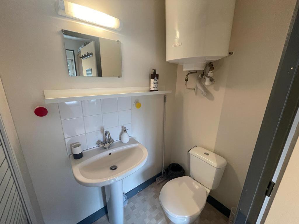 Studio Agreable Et Lumineux Appartement Niort Buitenkant foto